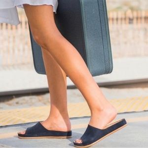 Kork-Ease Black Leather Cork Sole Slides Women’s 9.